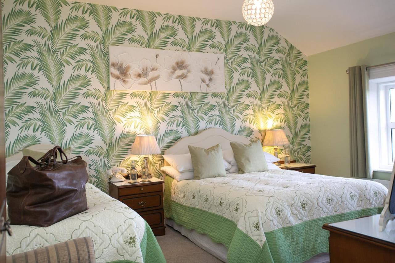 Shelleven Guest House Бангор Екстериор снимка