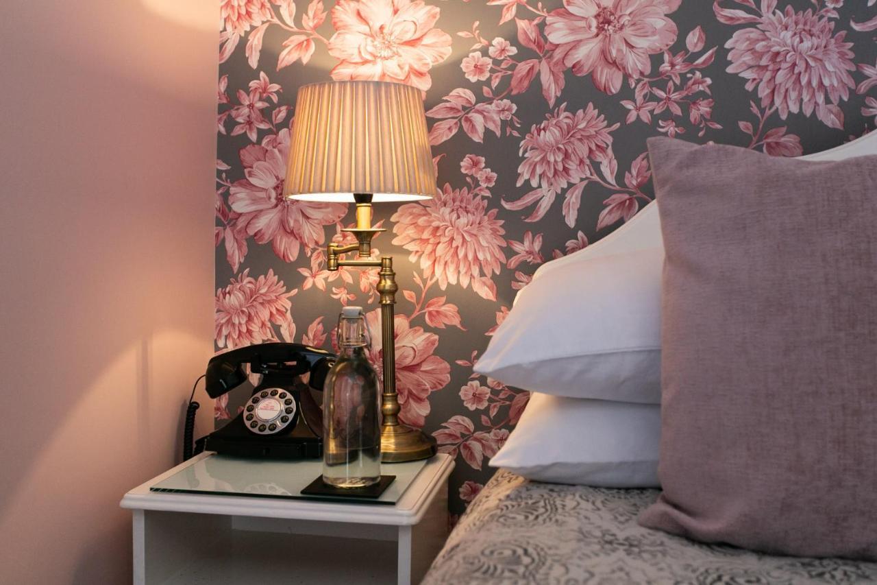 Shelleven Guest House Бангор Екстериор снимка