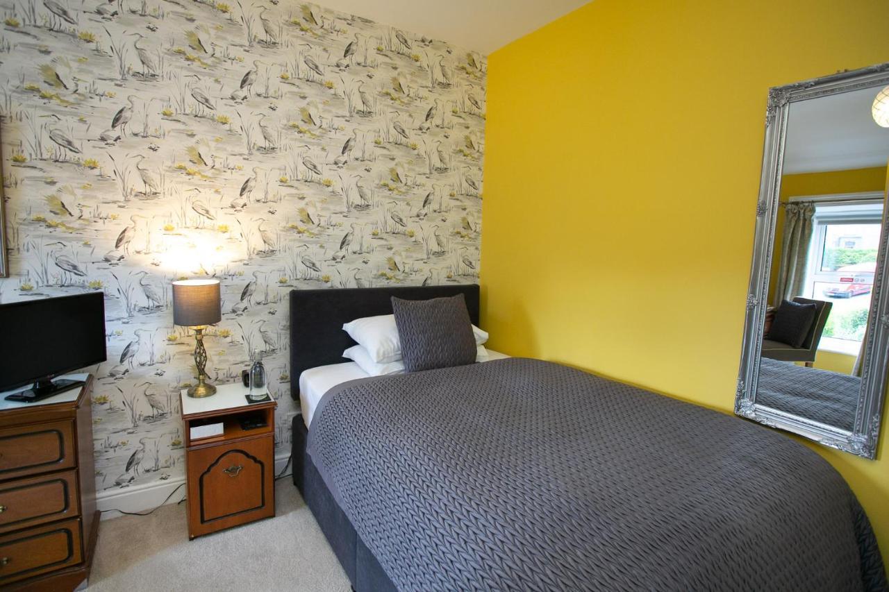 Shelleven Guest House Бангор Екстериор снимка