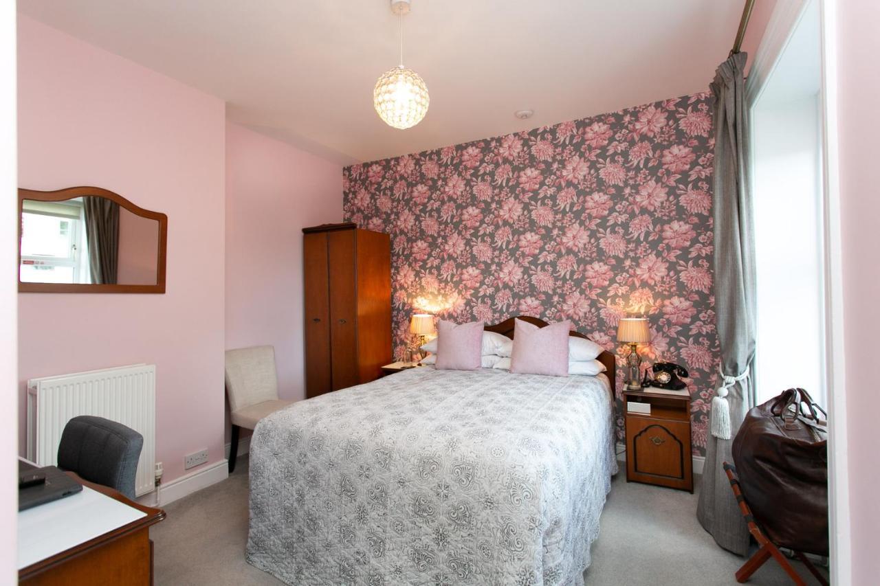 Shelleven Guest House Бангор Екстериор снимка