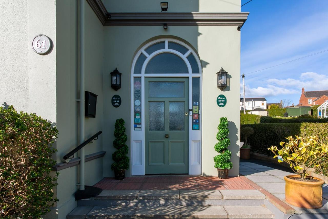 Shelleven Guest House Бангор Екстериор снимка