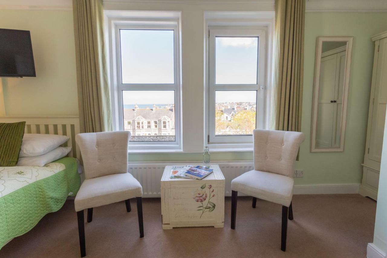 Shelleven Guest House Бангор Екстериор снимка