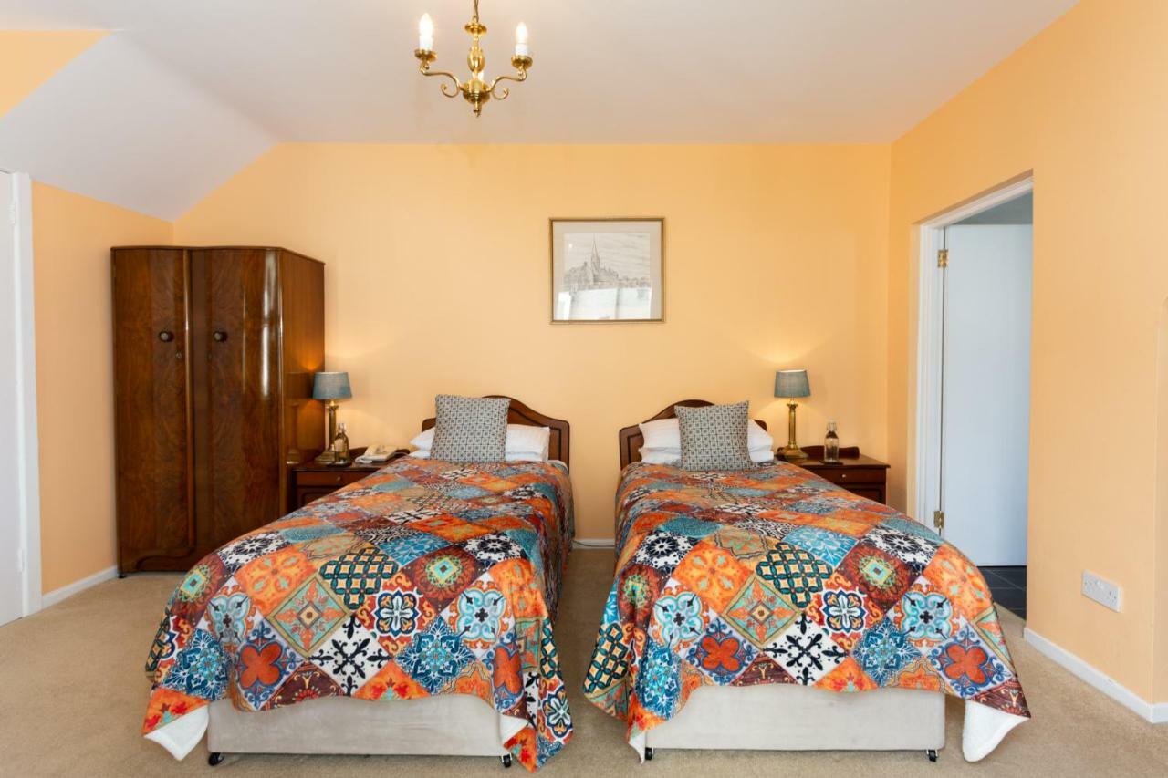 Shelleven Guest House Бангор Екстериор снимка