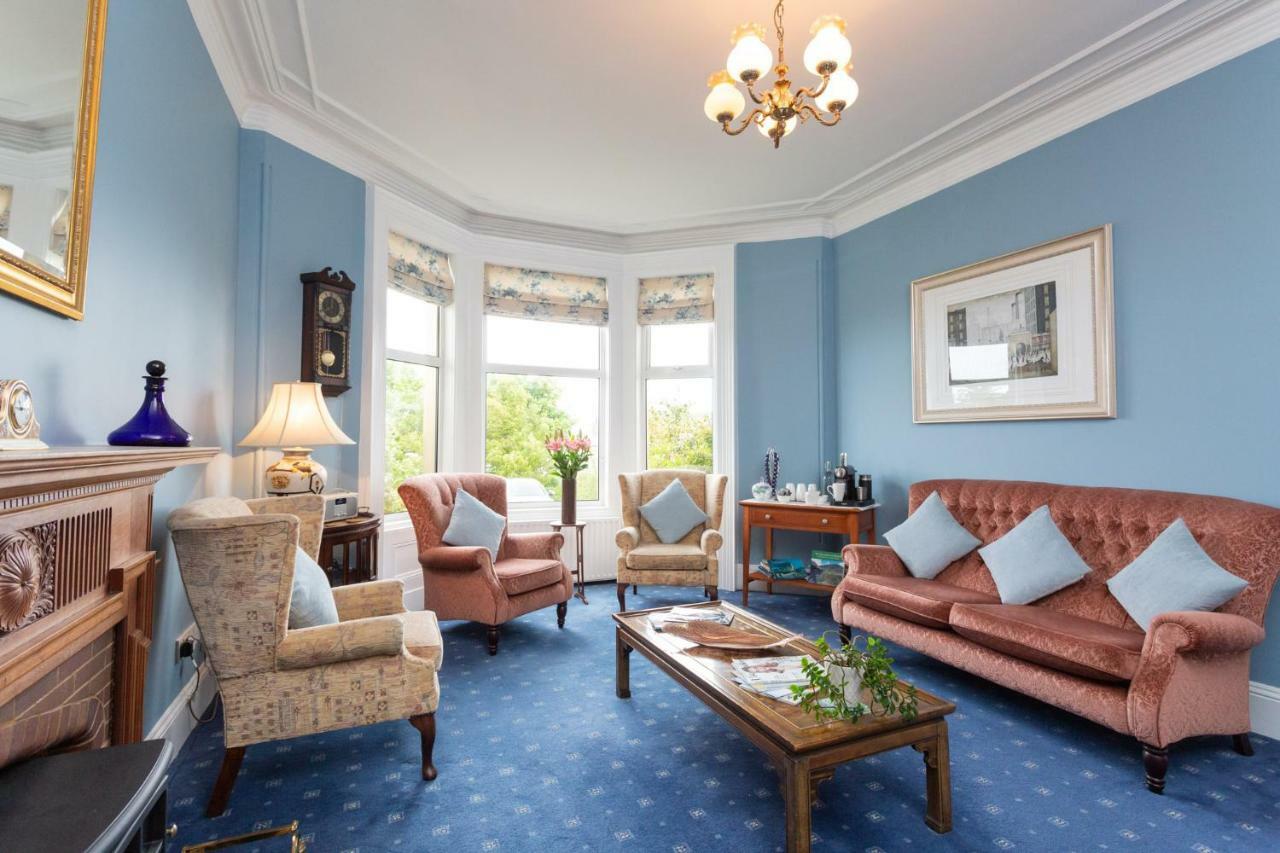 Shelleven Guest House Бангор Екстериор снимка