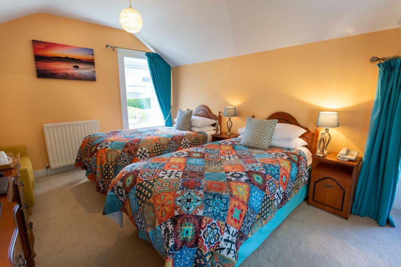 Shelleven Guest House Бангор Екстериор снимка